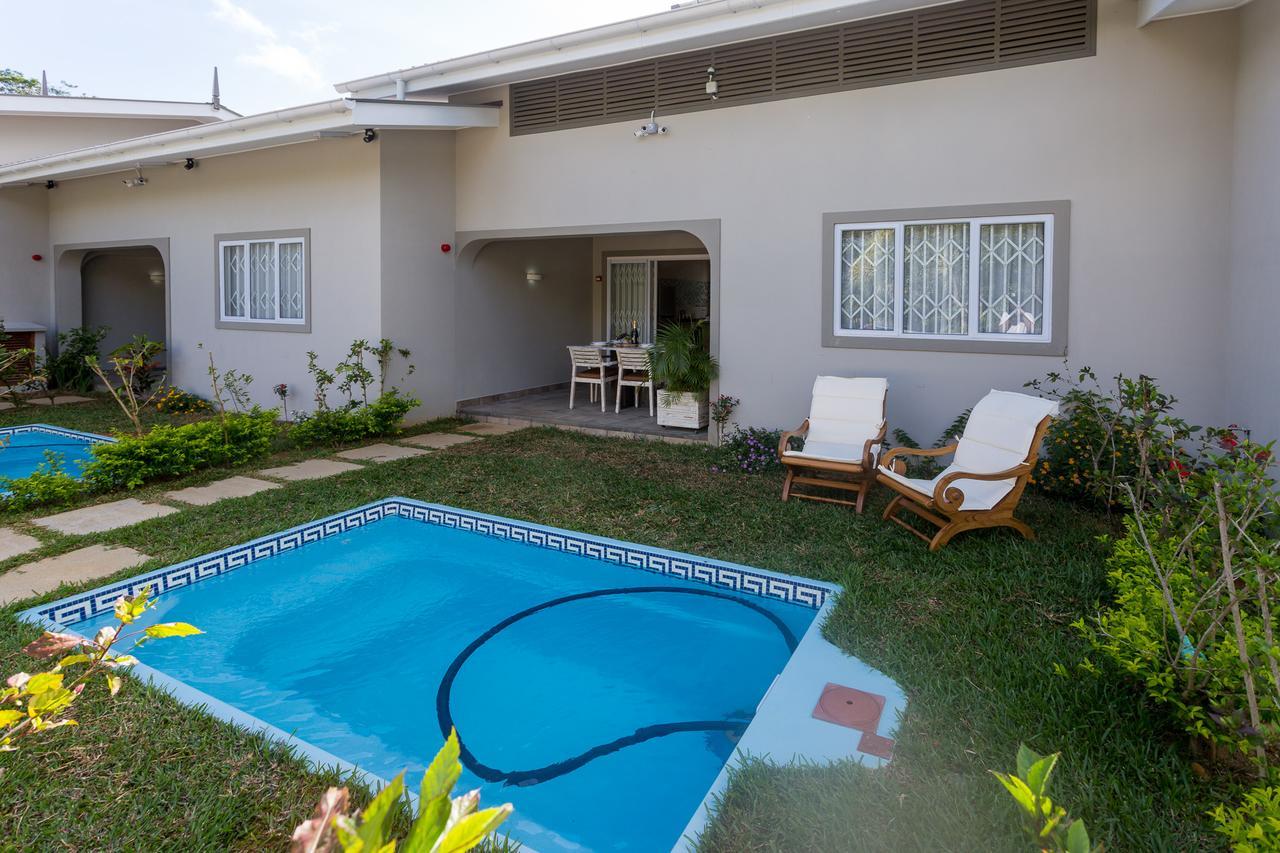 Beau Vallon Villa Chalets ภายนอก รูปภาพ