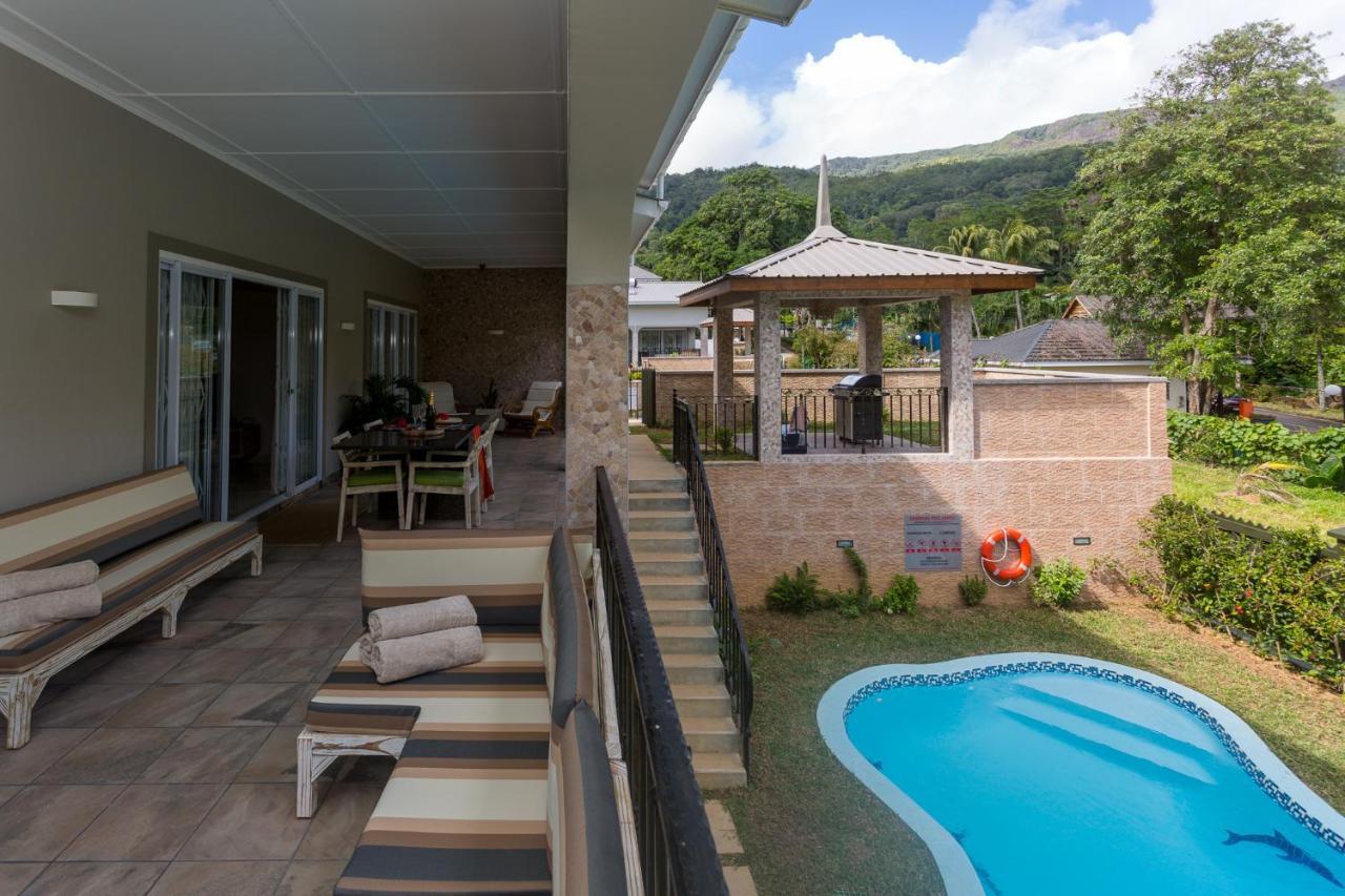 Beau Vallon Villa Chalets ภายนอก รูปภาพ